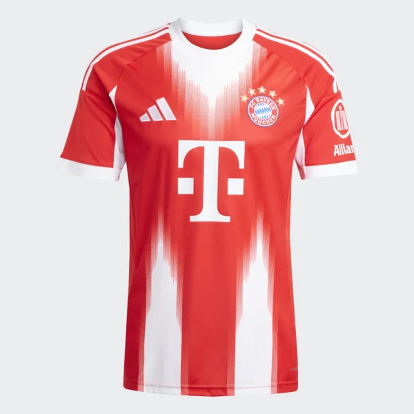 Camiseta Bayern Múnich Local 25/26 Adidas. Roja y blanca, diseño moderno.