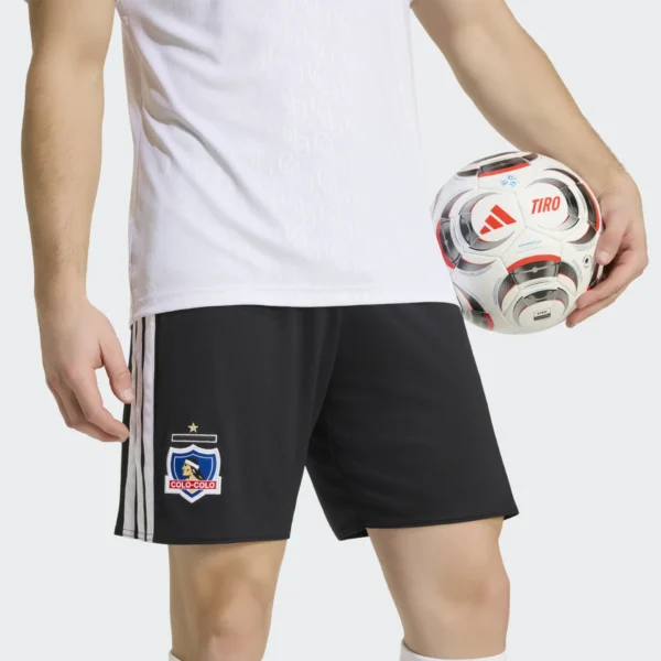 Short Colo Colo Local