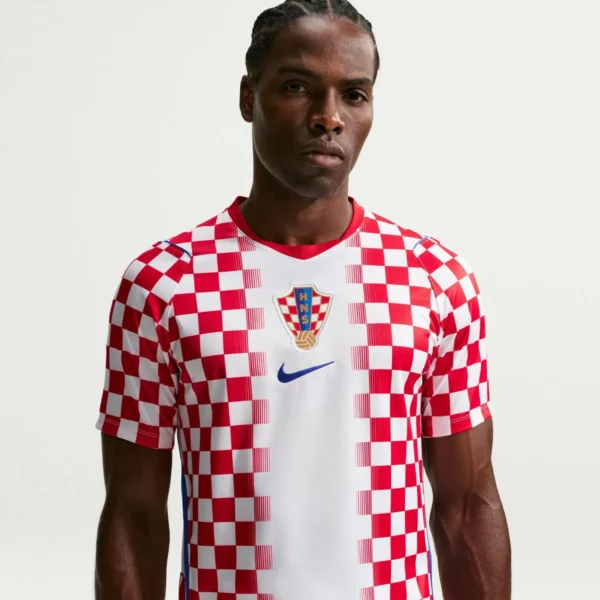 CROACIA HOME 26 27 D