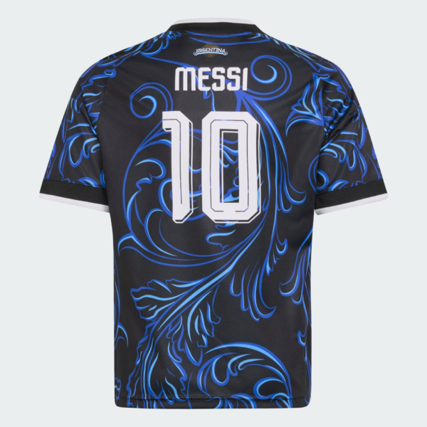 Argentina Visita Niño +Messi Adidas