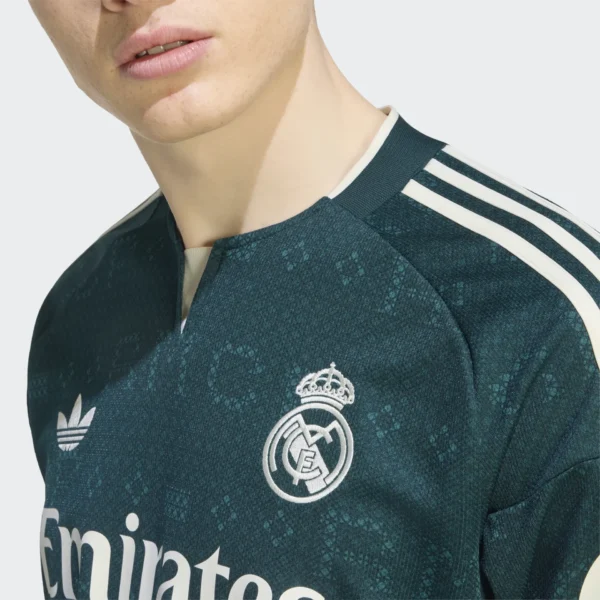 REAL MADRID AWAY 26-27 ML C REAL MADRID AWAY 26 27 ML C